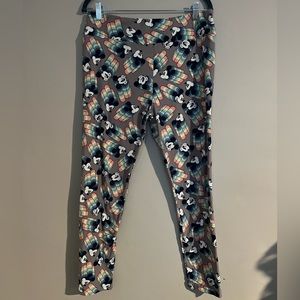 Women’s OS Tall & Curvy LuLaRoe Rainbow Mickey Mouse Leggings